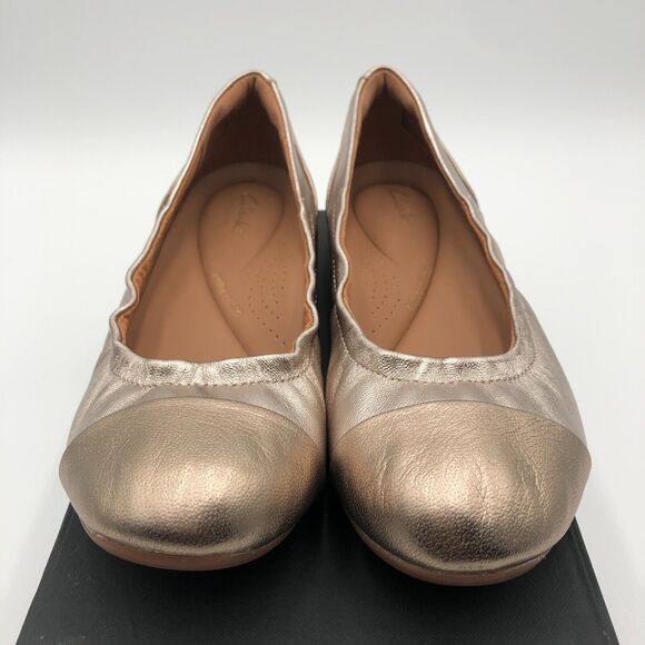 Clarks Artisan Rena Flats Women's Size 6.5 W Gold Metallic Cap toe - Picture 4 of 10